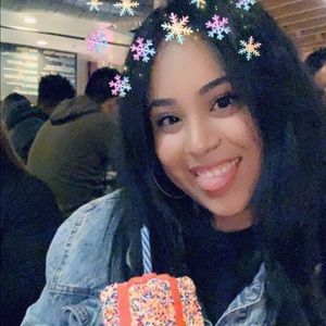 Meet your Posher, Amanda